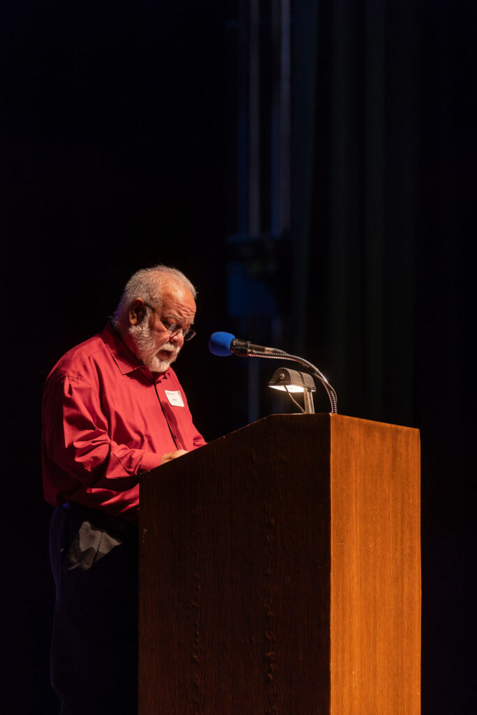 Orlando Rodriguez reading